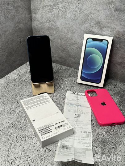 iPhone 12, 64 ГБ