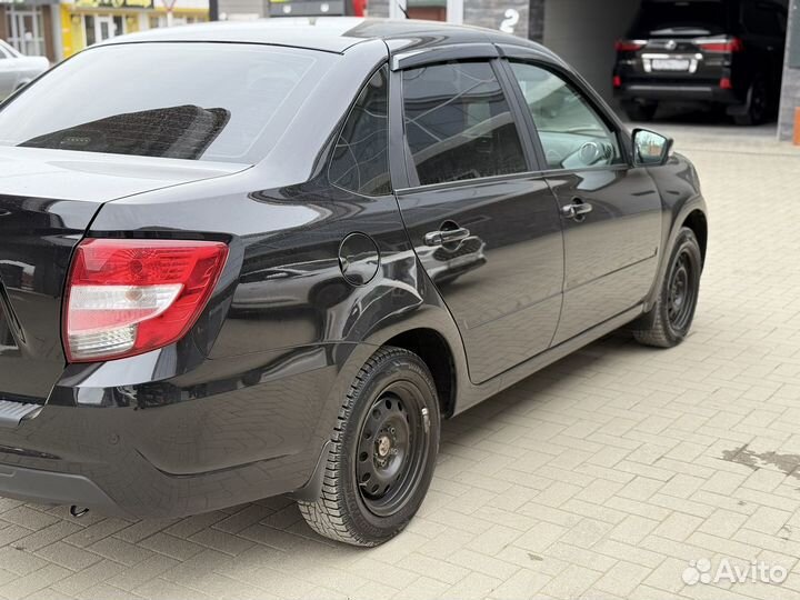 LADA Granta 1.6 МТ, 2022, 48 000 км