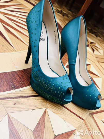 Туфли женские 39 размер