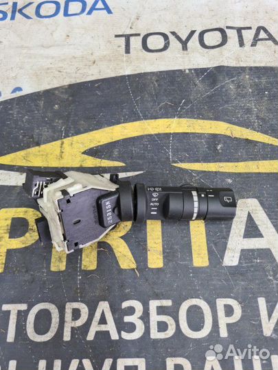Подрулевой переключатель дворников Nissan