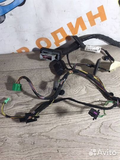 Проводка (коса)задней правой двери Land Rover Dis