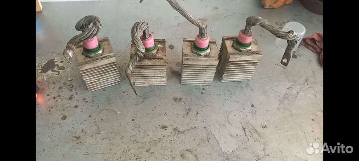 Диоды силовые вл 200 с радиаторами