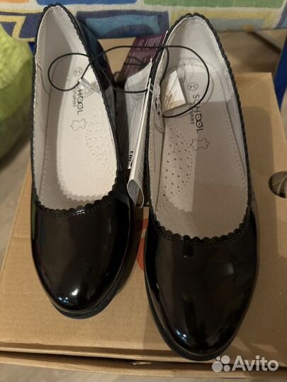 Туфли новые лакированные