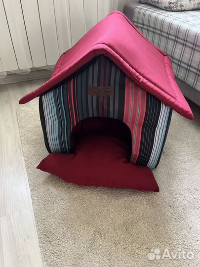 Домик для кошечки или маленькой собачки