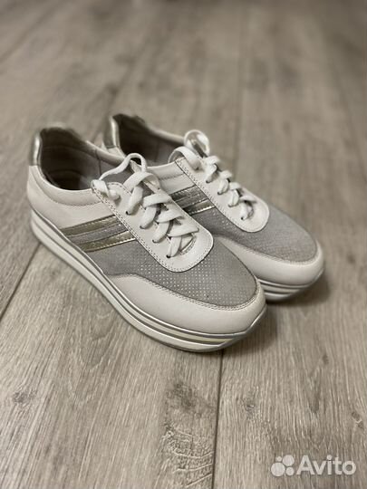 Кроссовки женские 38 размер натуральная кожа