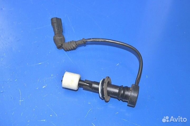 Датчик, уровень охлаждающей жидкости iveco Stralis