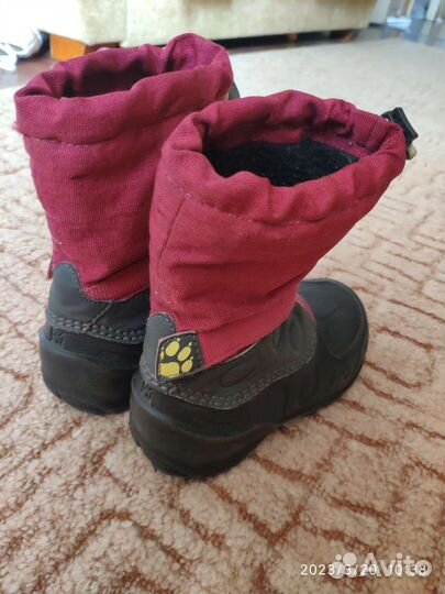 Сапоги для девочки,сноубутсы