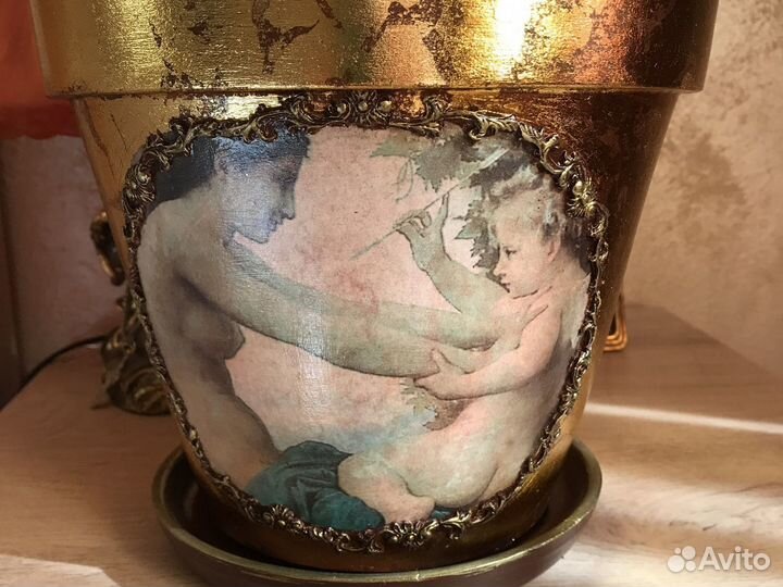 Цветочный горшок