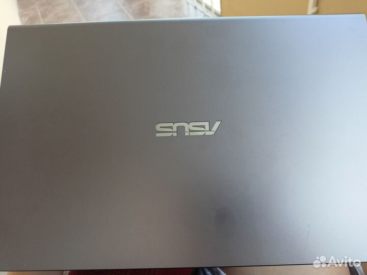Ноутбук asus
