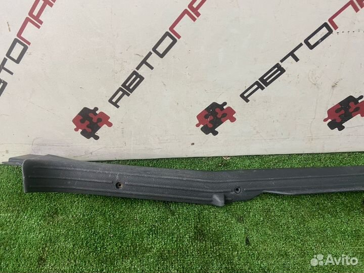 Накладка обшивка порога левая правая Fiat Albea