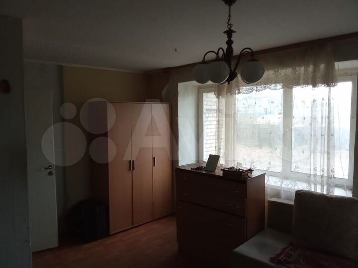 Комната 19 м² в 3-к., 1/3 эт.