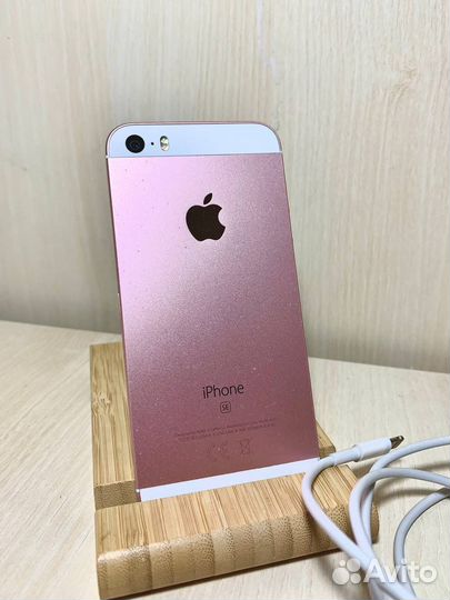 iPhone SE, 16 ГБ