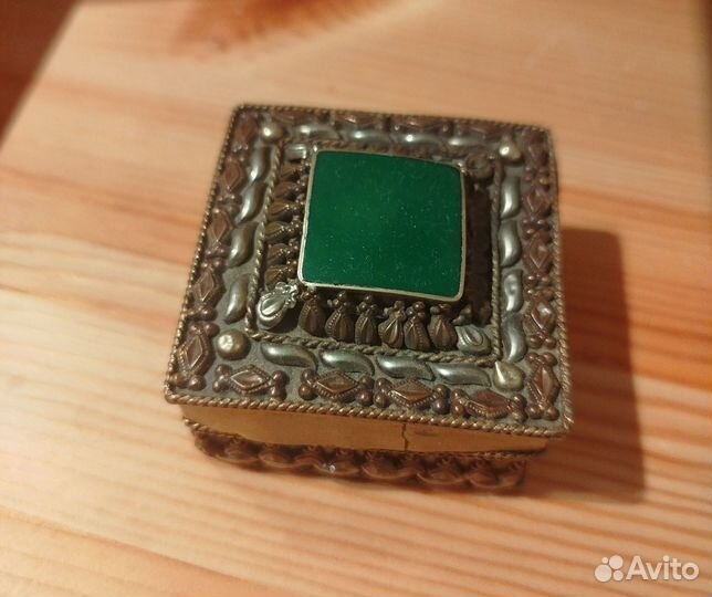 Винтажная шкатулка