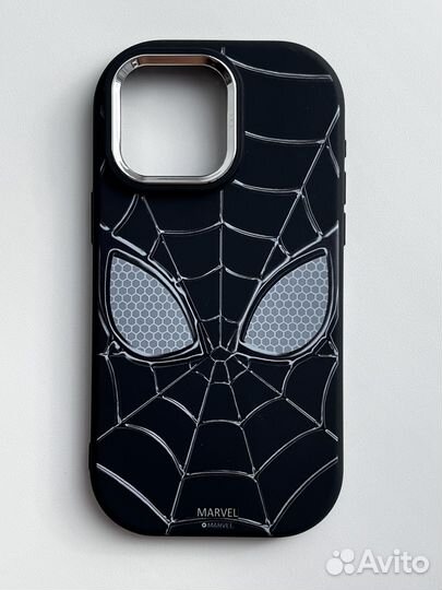 Чехлы на iPhone