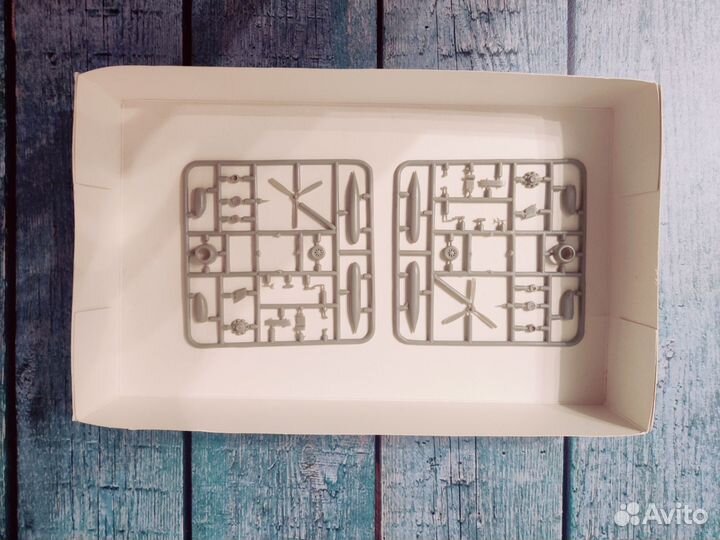 Сборная модель HC-123B Provider 1/144 amodel