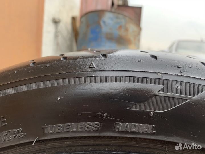 Bridgestone Potenza S007 245/40 R19