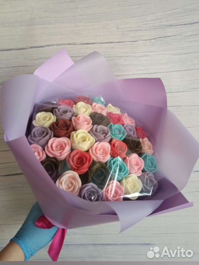 Шоколадные розы сладкий подарок на день рождения