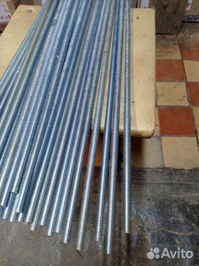 Шпилька резьбовая м10