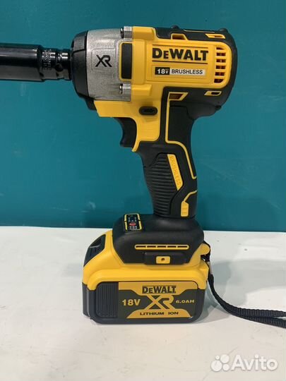 Набор 2в1 DeWalt гайковерт и винтоверт 18v