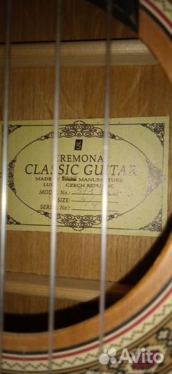 Сremona classic guitar 371 4/4
