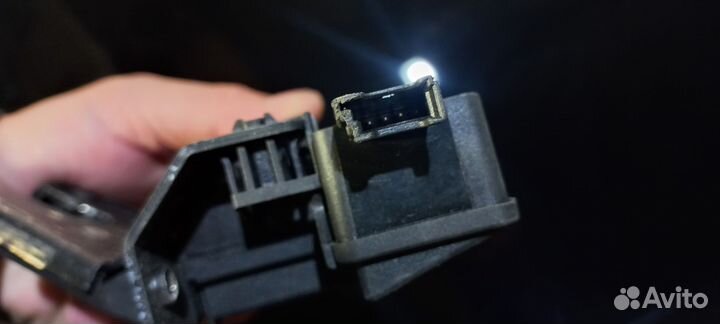 Замок крышки багажника бмв е90