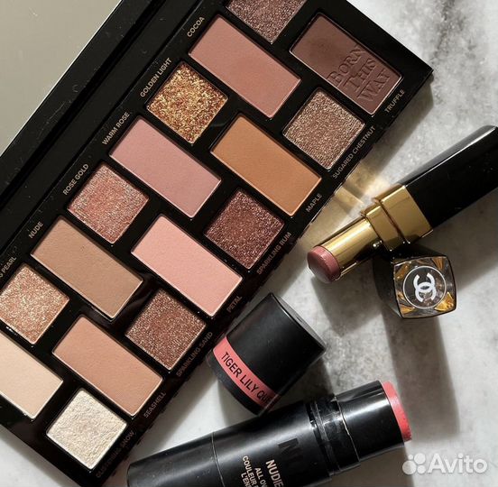 Палетка теней Too Faced Natural Nudes новая