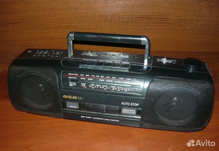 Магнитола Elekta EK-460