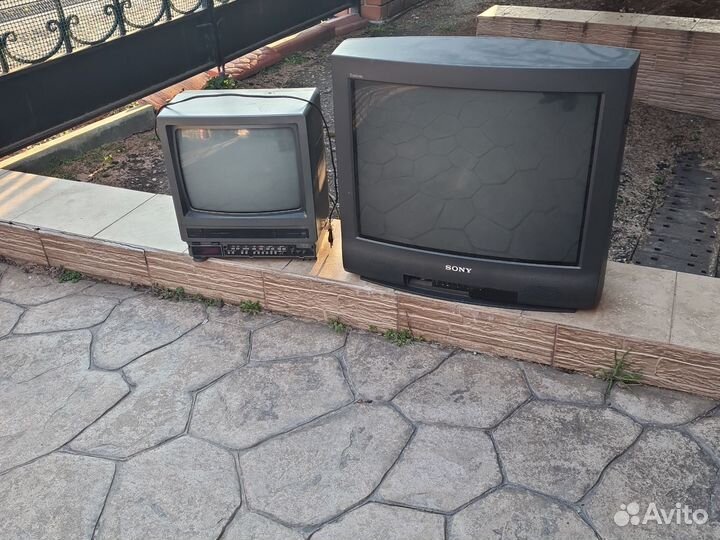 Телевизор Sony, моноблок Funai
