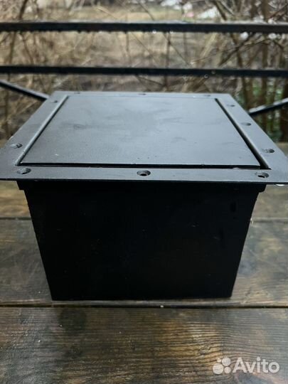 Лючок в пол