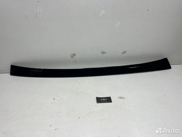 Молдинг крыши Mercedes Benz C class W204