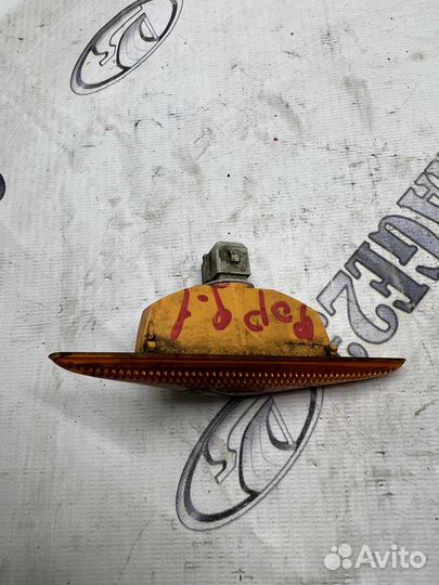 Поворотник Ford Focus 1