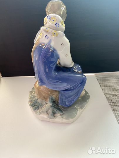 Статуэтка Сестрица Алёнушка и братец Иванушка