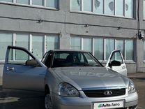 ВАЗ (LADA) Priora 1.6 MT, 2010, битый, 98 000 км, с пробегом, цена 350 000 руб.