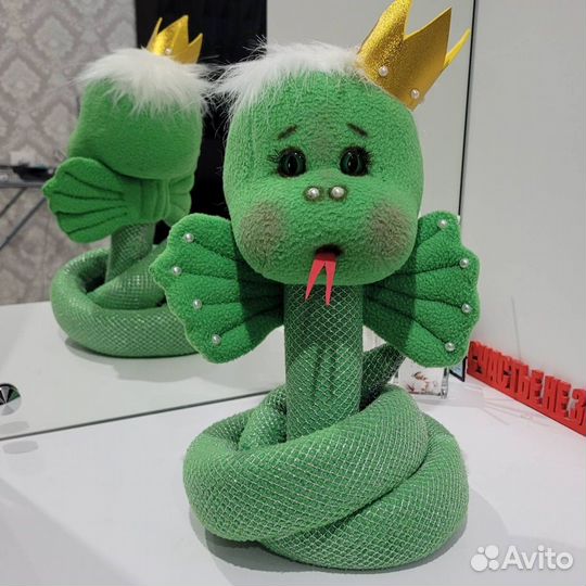 Змейка ручной работы