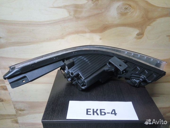 Левая фара Hyundai Solaris