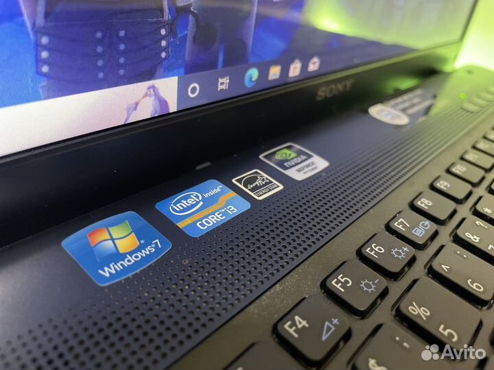 Быстрый ноутбук sony i3 SSD 8 Gb GeForce