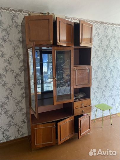 Сервант даром