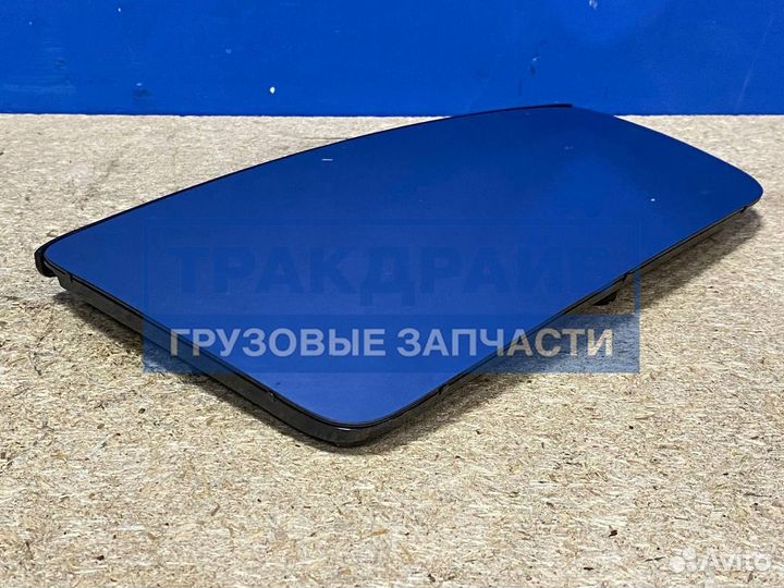 Оригинальное стекло зеркала Вольво фм4 правое