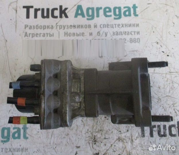 Кран тормозной главный Volvo 21390592 Вольво Рено