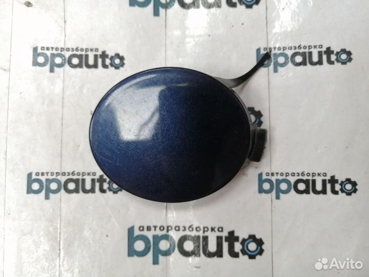 Заглушка буксир крюка переднего бампера