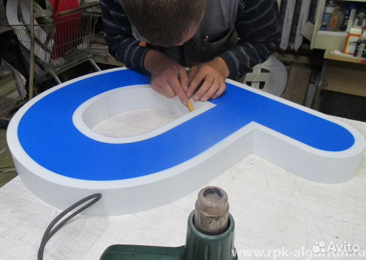 Изготовление световых вывесок