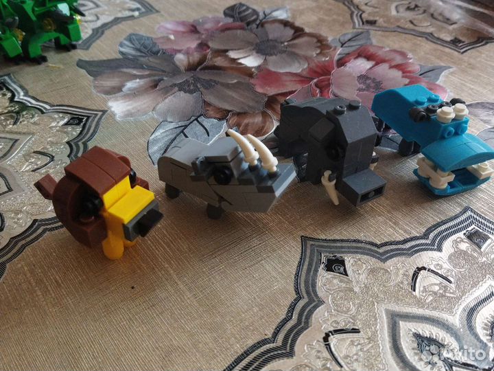 Lego животные