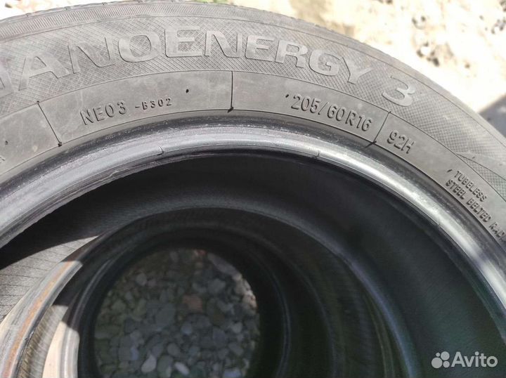 Toyo NanoEnergy 3 205/60 R16