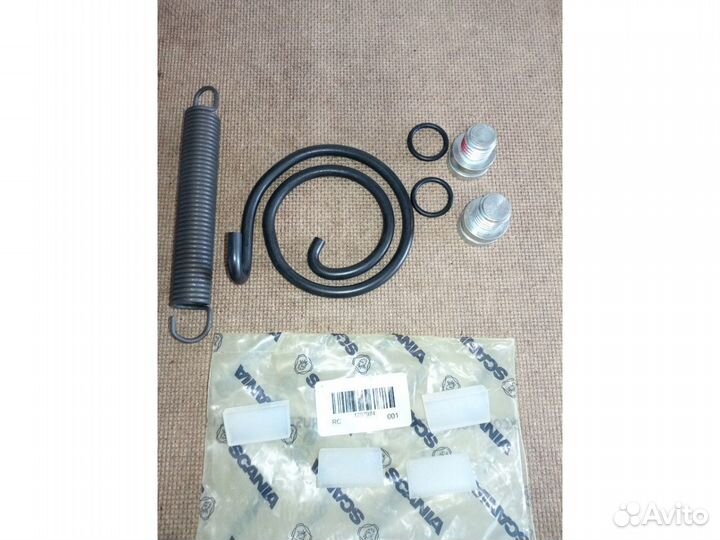 Пружина рулевой колонки scania