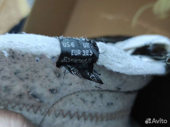 Коньки вратарские bauer х700