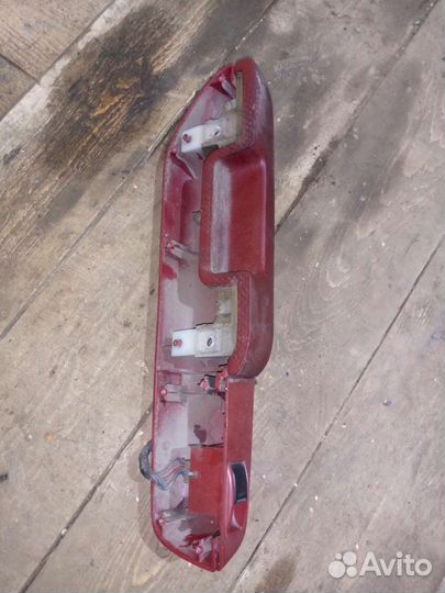 Кнопка стеклоп задн прав Toyota Hilux Surf