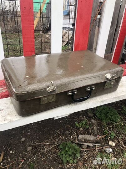 Чемоданы времен СССР