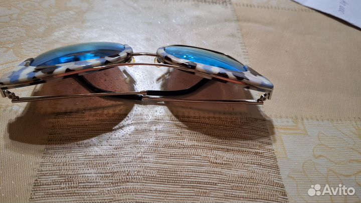 Солнцезащитные очки женские