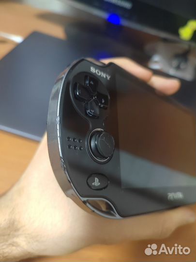 Playstation Vita fat 128 гб + 8 гб (прошитая)