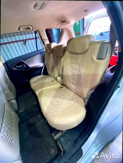 Чехлы для Toyota Vanguard